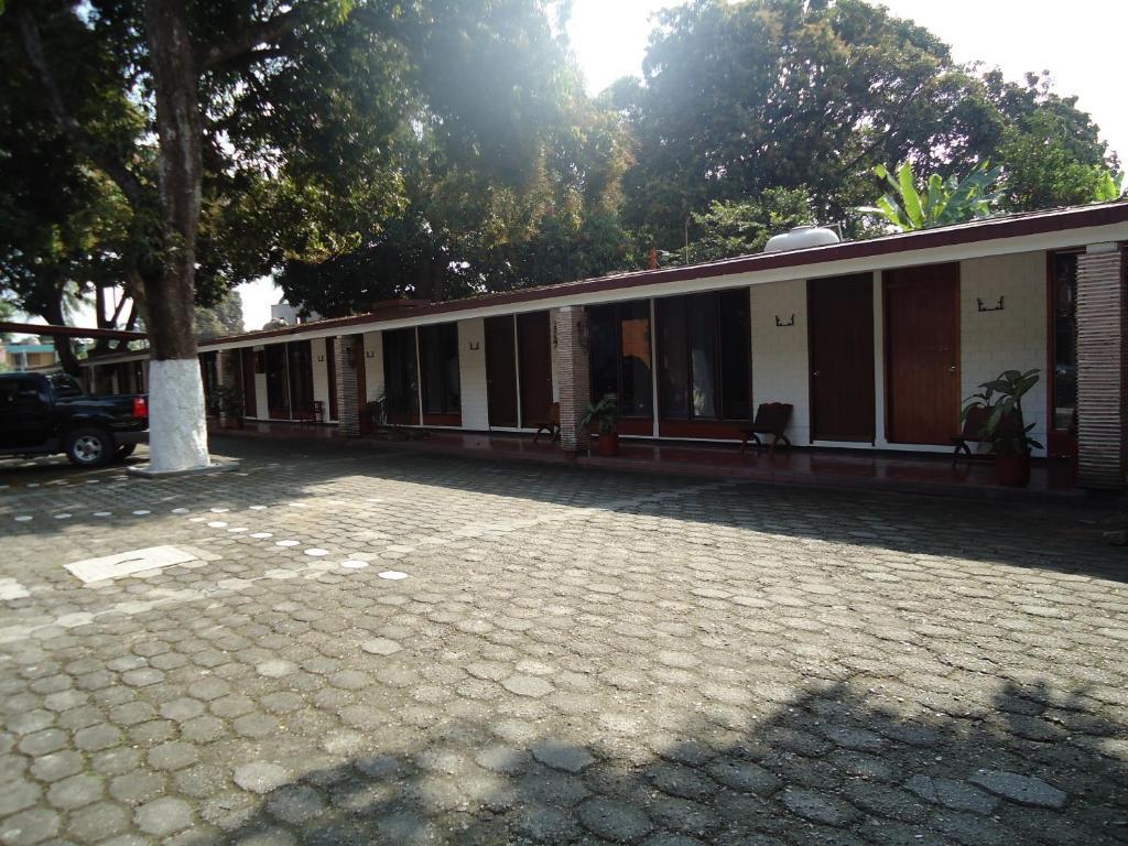 Hotel El Rancho Tuxtepec Exterior photo